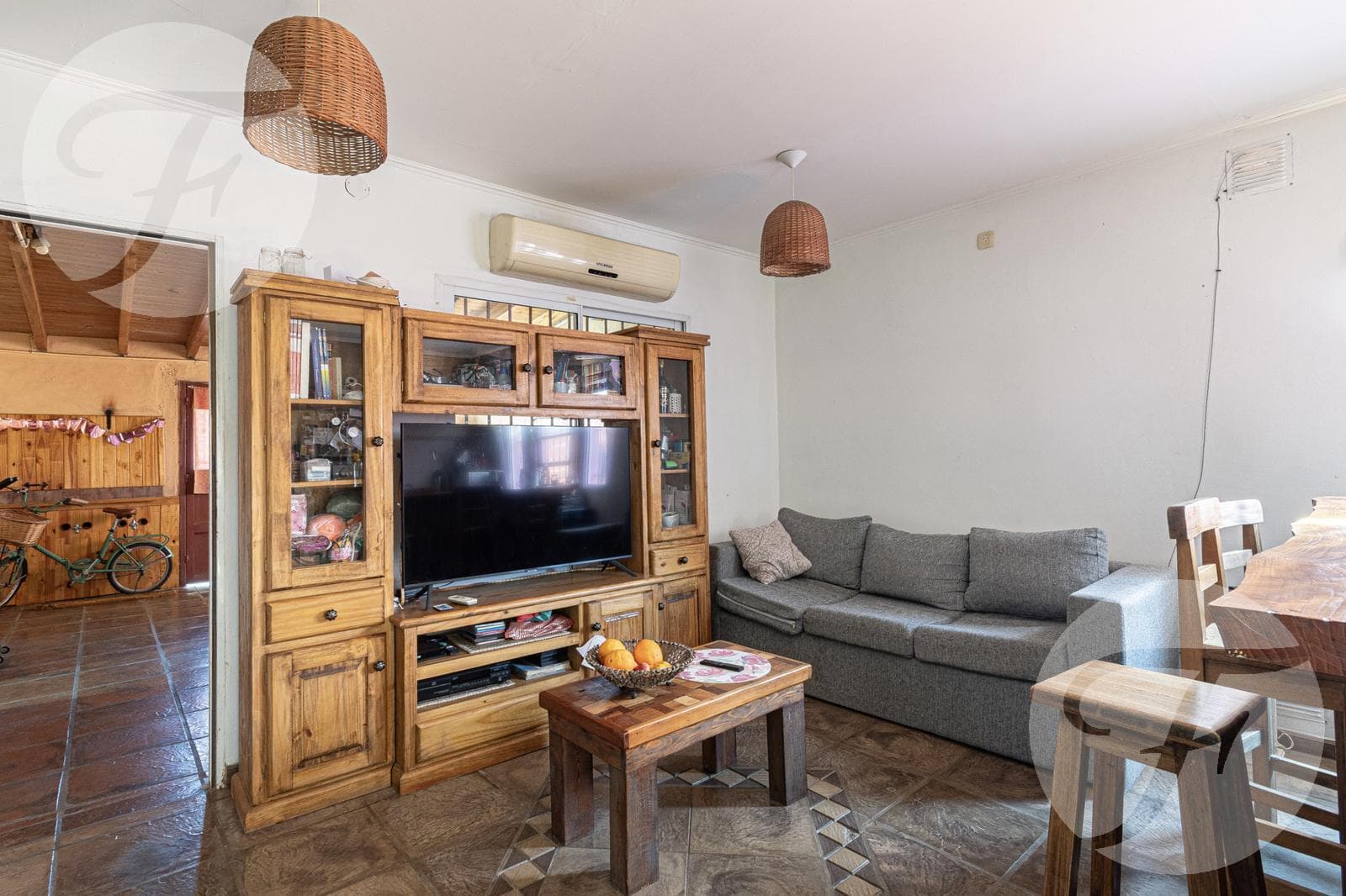 Casa en venta en San Pedro con piscina, quincho, jardín y cochera – 3 dormitorios - 1