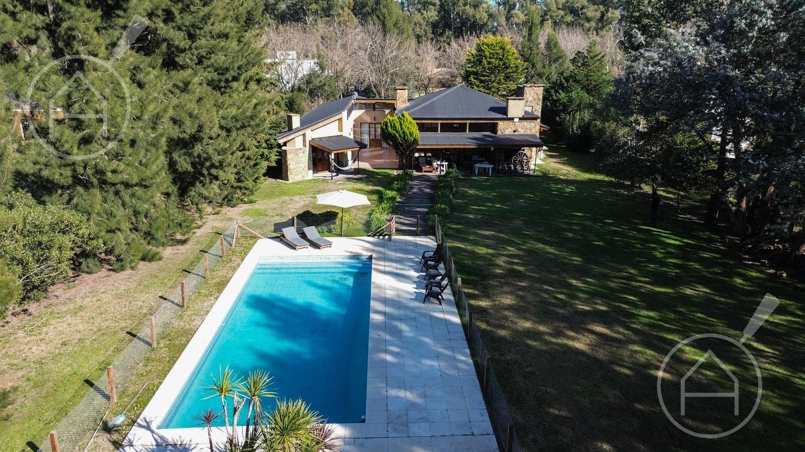 ALQUILER CASA CINCO AMBIENTES CAMPOS DE ROCA PISCINA - 1
