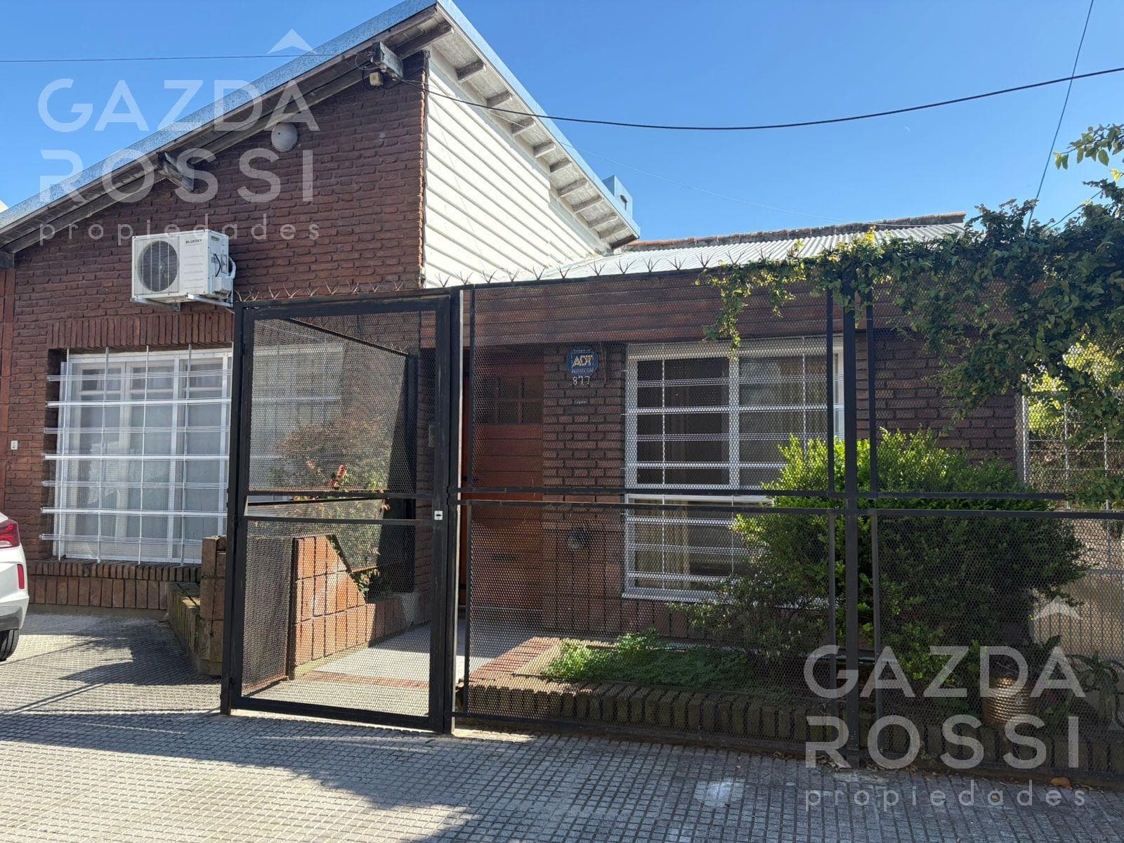 Casa en Adrogue - 1