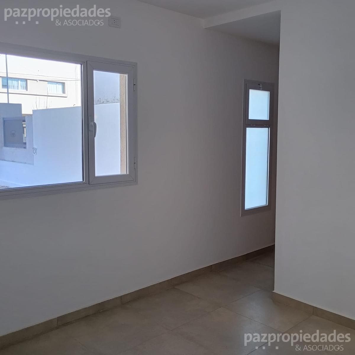 PH A estrenar de 3 dormitorios en Cipolletti - 2