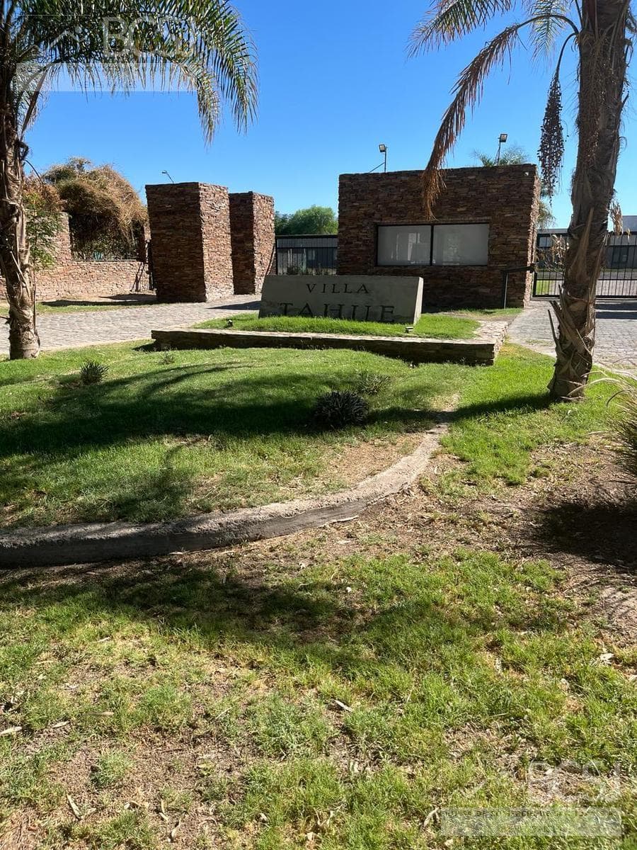 Terreno en Barrio Privado Villa Tahue. - 1