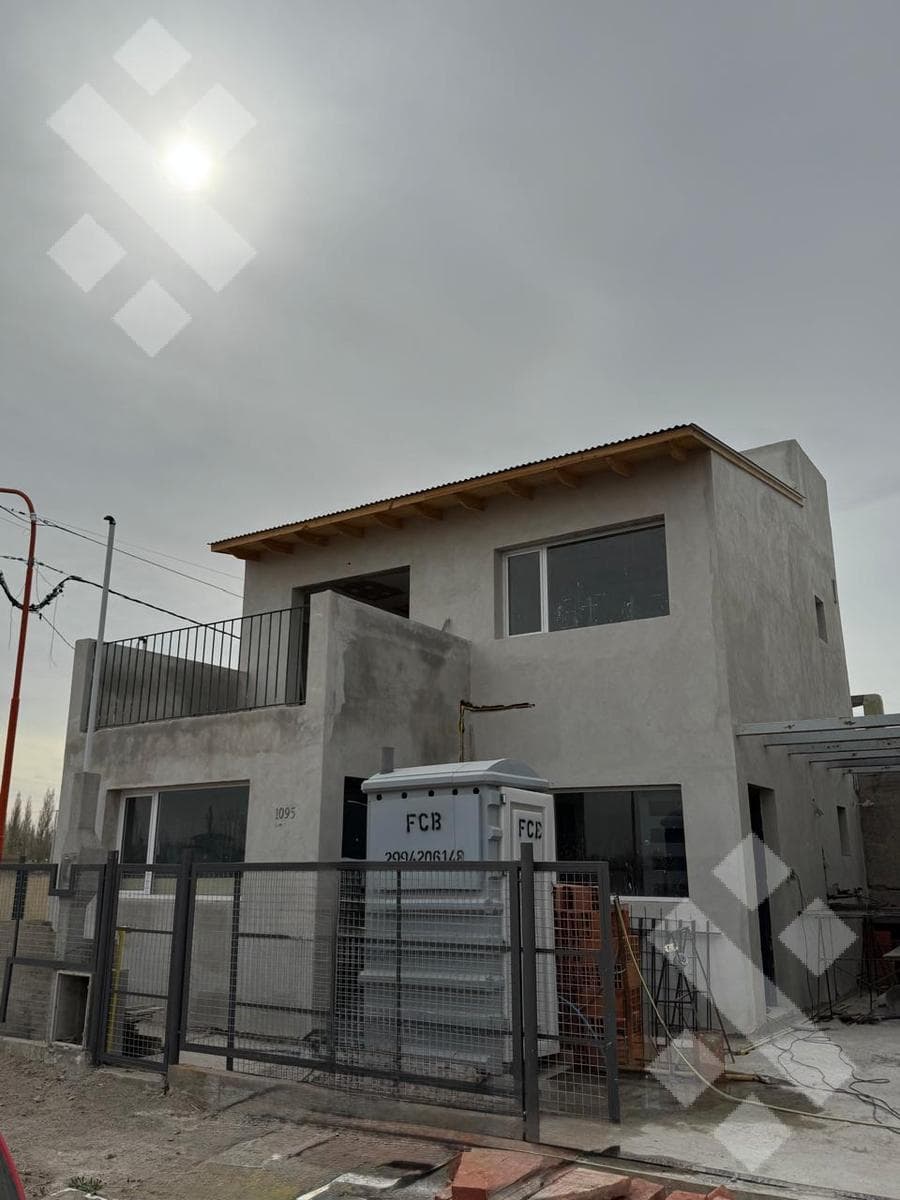 PH en General Fernandez Oro - 1