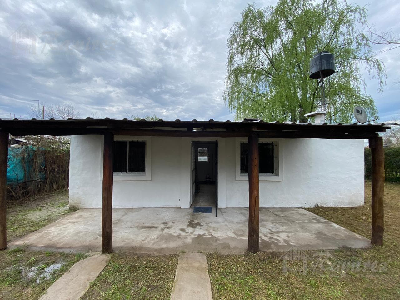 Casa 2 Ambientes En Alquiler - Francisco Alvarez, Moreno - 1