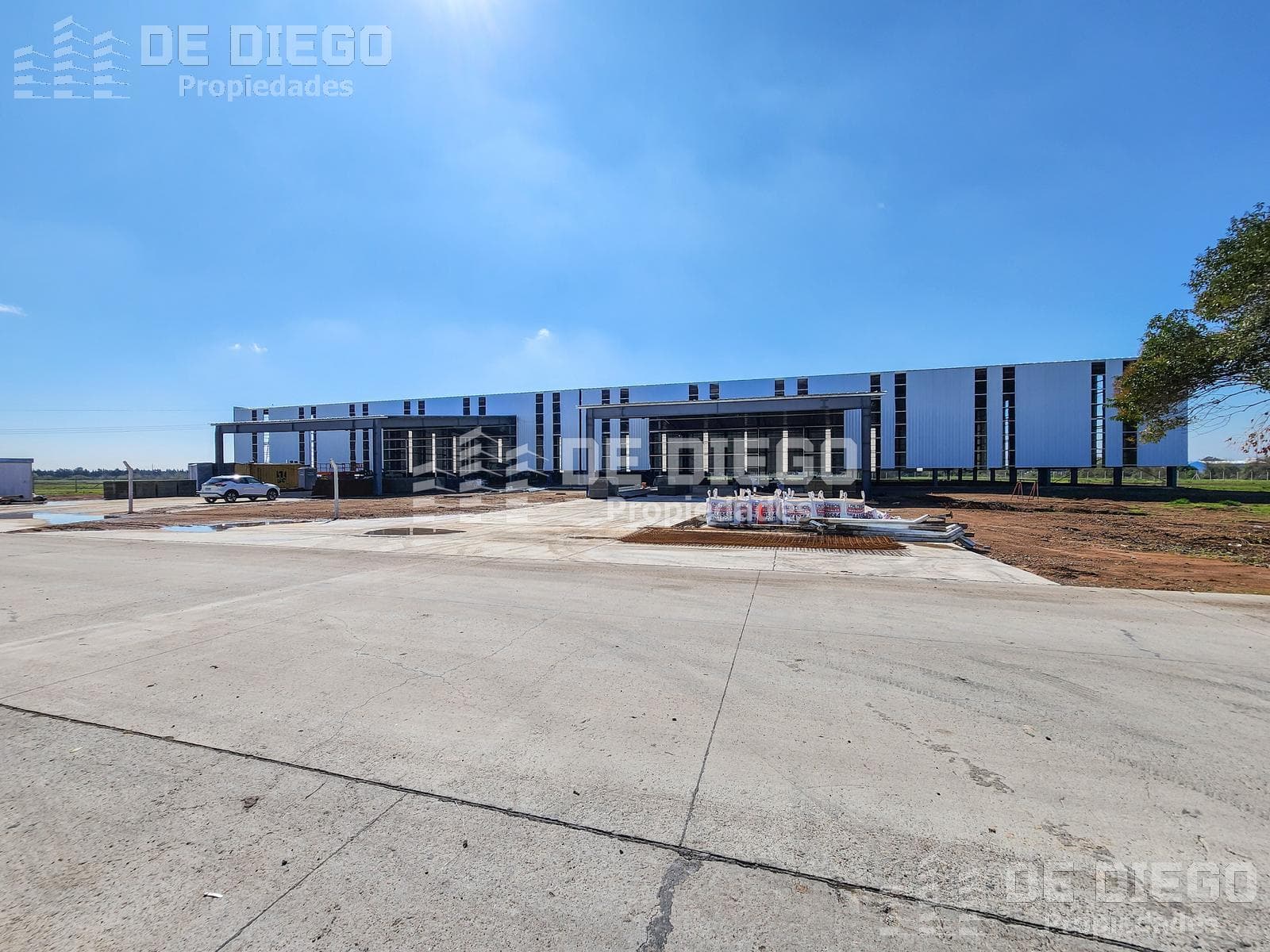 Nave AAA a estrenar de 6000 m2 con certificación CASAFE - Parque Industrial Zárate - 2