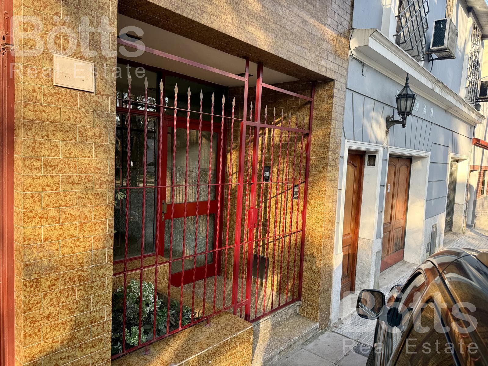 Venta PH 5 amb -Patio, Terraza - Parque Avellaneda, CABA - 2