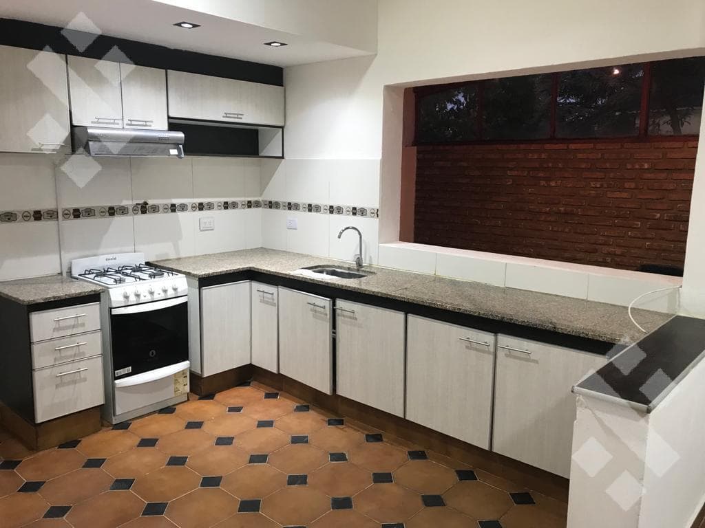 ALQUILER CASA 6 AMB, EN CAMPAMENTO 1, PLAZA HUINCUL, Neuquen - 1