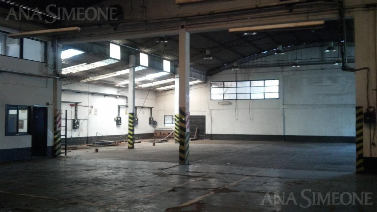 Nave Industrial - Carapachay - Venta y Alquiler - 1