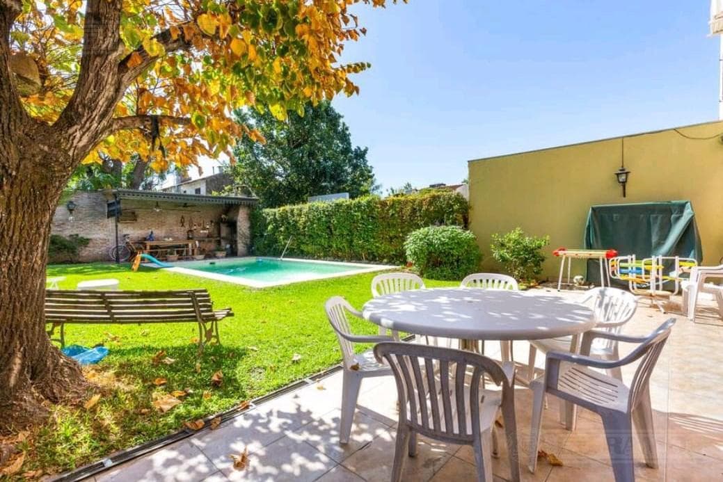 Verano 2026 - Alquiler mes de ENERO 2026 - Muy buena casa en Lomas de San Isidro - Riobamba al 3300 - 1