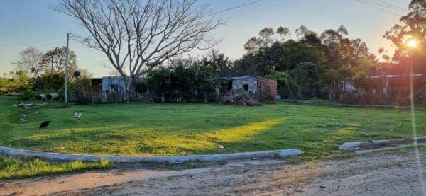 Terreno Esquina calles 3 de Abril y Genaro de Astrada - 1