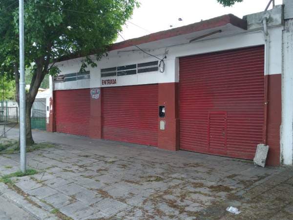 Local comercial en avenida 41 - 1