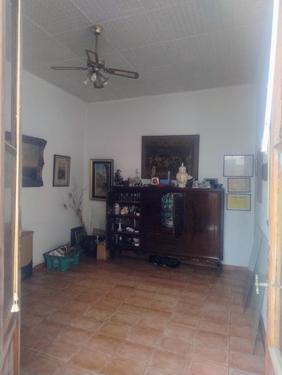 PH en planta baja cerca de todo , unico Sin expensas!!! - 1