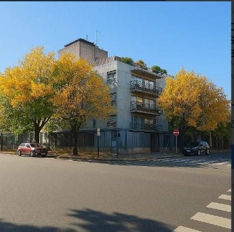 Cochera en venta - Ascassuso - 1